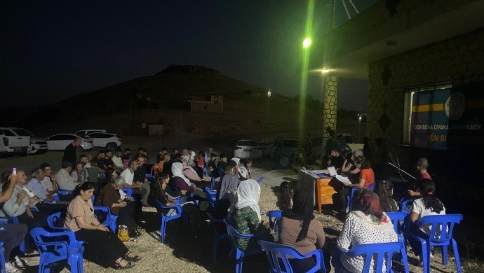 Öcalan’ın Barış Çağrısı Diyarbakır’ın 2 ilçesinde daha halkla buluşturuldu