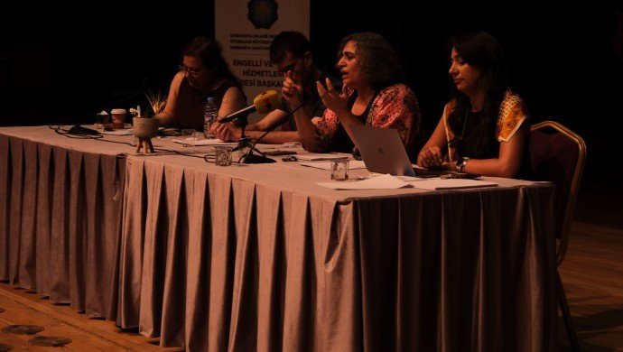 Diyarbakır'da engelliler için barış konferansı 