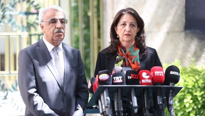 DEM Parti İmralı Heyeti: İstikrarlı bir ilerleyiş açısından Meclis devreye girmeli