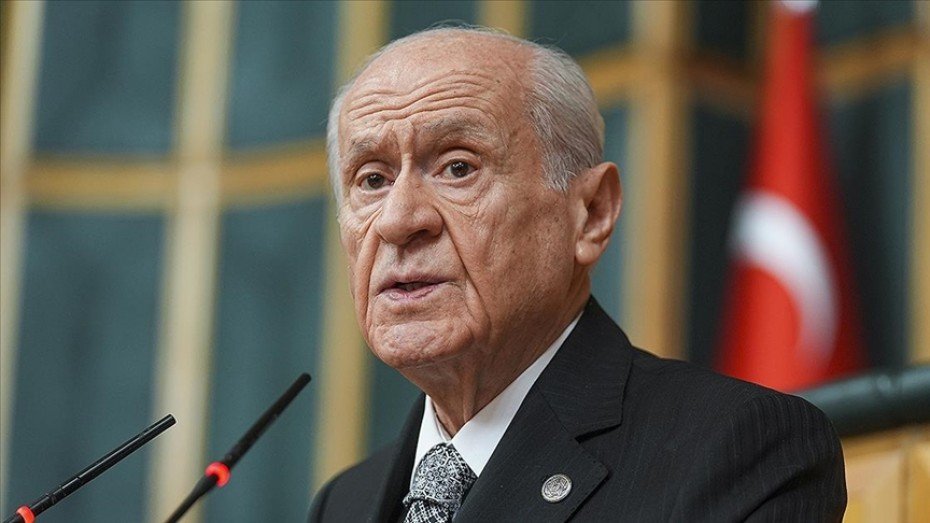 Bahçeli’den süreç açıklaması: Tiyatro ve spor müsabakası değil, yasal adımlar atılacak