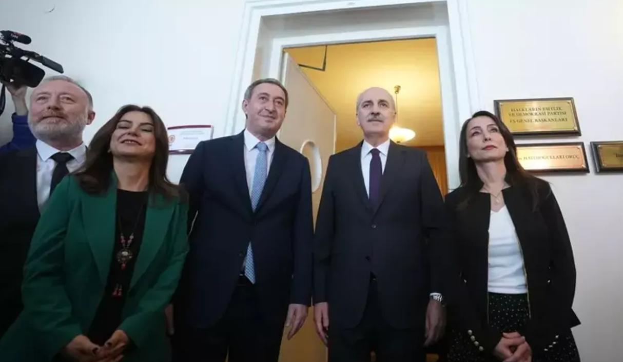 AKP, Kürt sorunu için yeni komisyon öneriyor