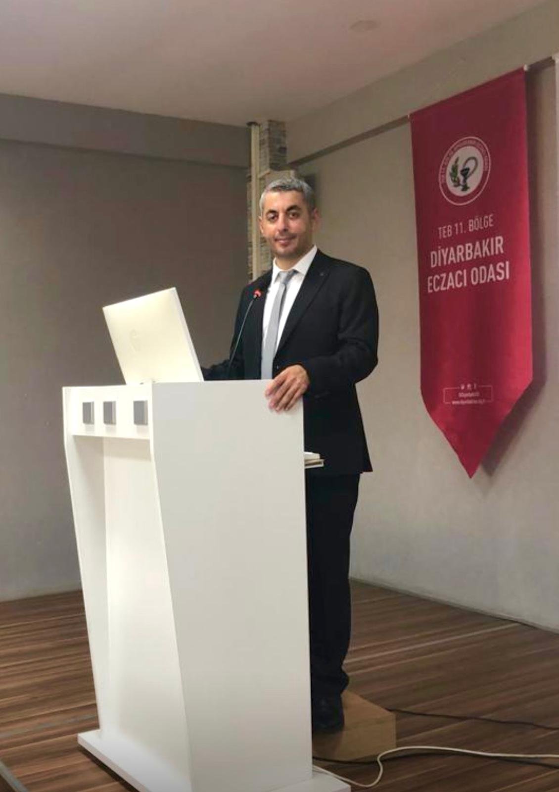 Diyarbakır Eczacı Odası Başkan Adayı Halim Aşan: “Eczacılık Fakültesi Kontenjanları Acilen Azaltılmalı”