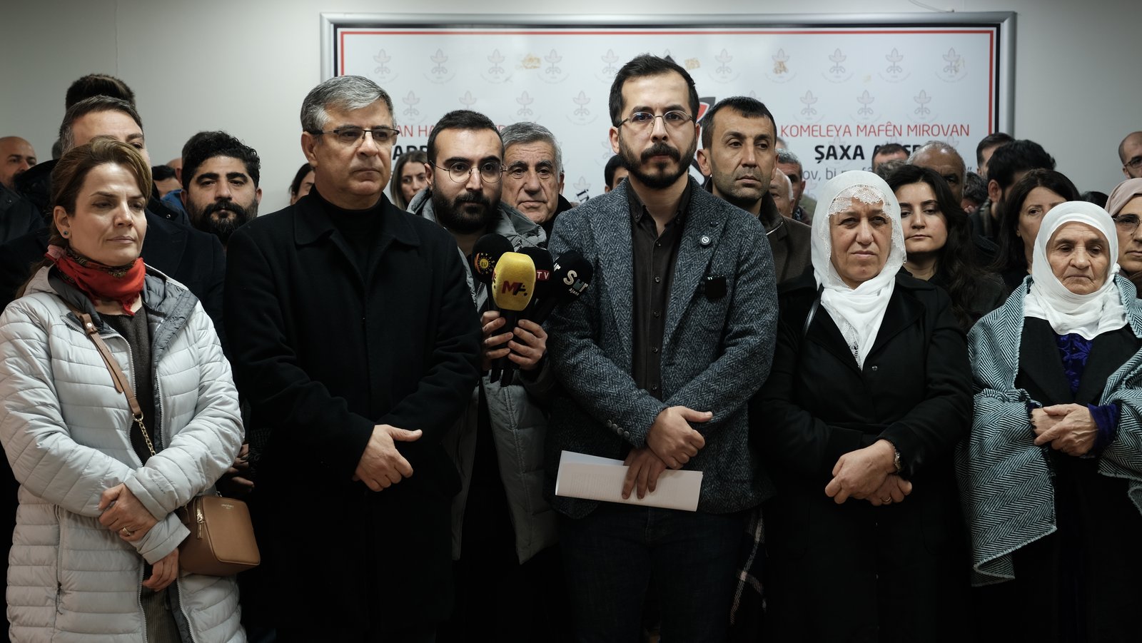 İHD Diyarbakır: “Kuzey ve Doğu Suriye’de siviller büyük tehdit altında”