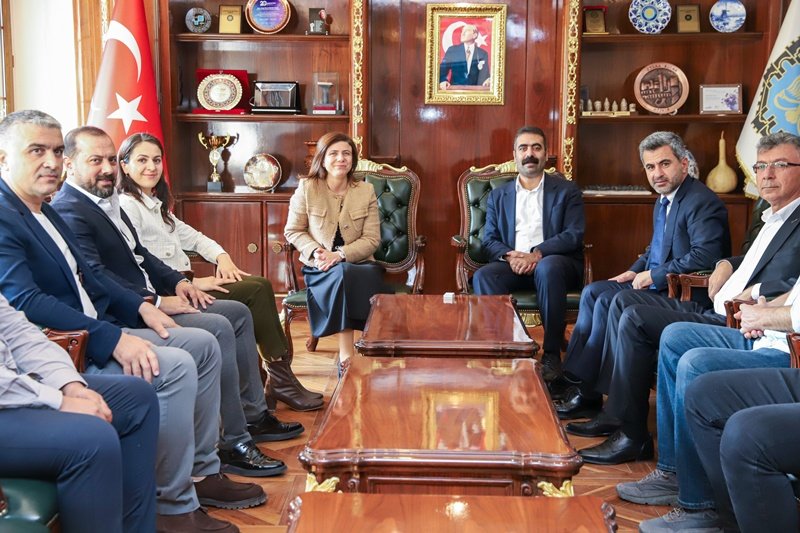 Amedspor’dan Eşbaşkanlara ziyaret