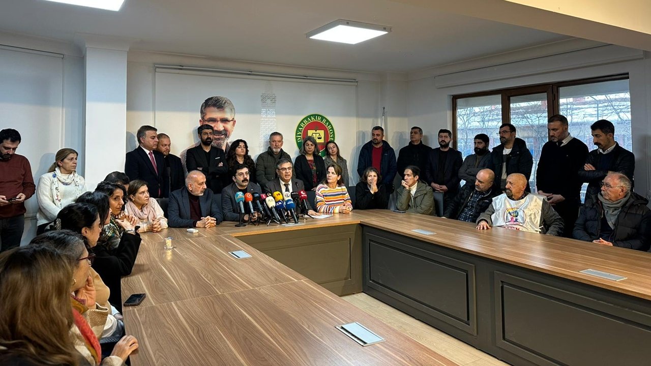 Diyarbakır Kent Koruma Platformu: Suriye'de Kürtlerin meşru hakları tanınsın 