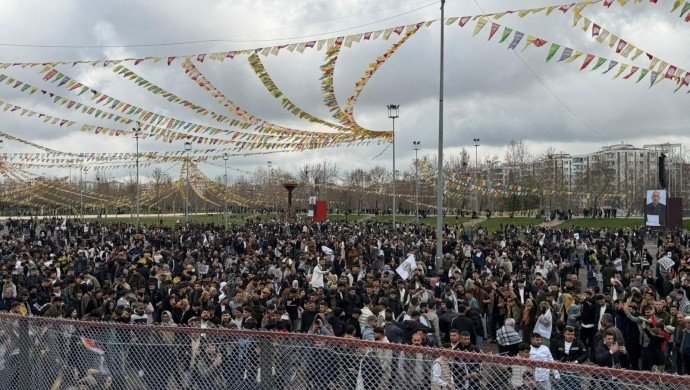 Diyarbakır Newrozu alanına girişler başladı