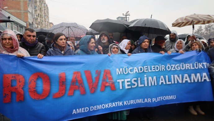 Diyarbakır’da Rojava yürüyüşü: Mürşitpınar Sınır Kapısı derhal açılmalı