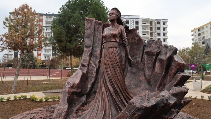 Kayapınar Belediyesi’nden ‘heykel’ açıklaması