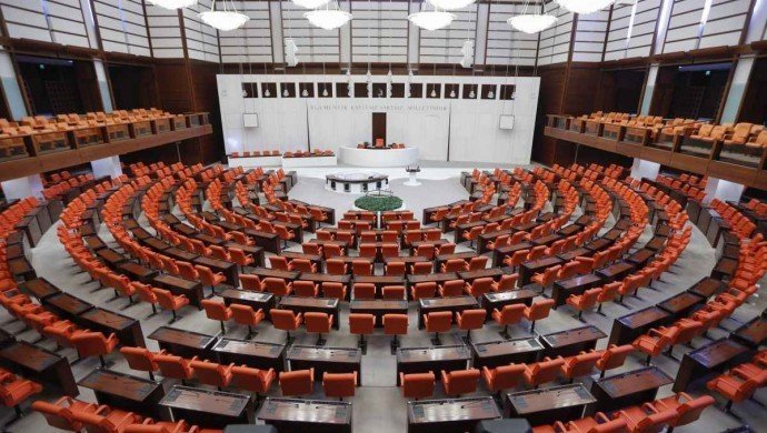 Mecliste kurulacak komisyonda 51 üye yer alacak