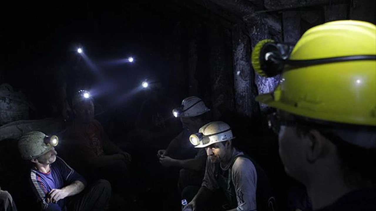 Grev kararına yasak