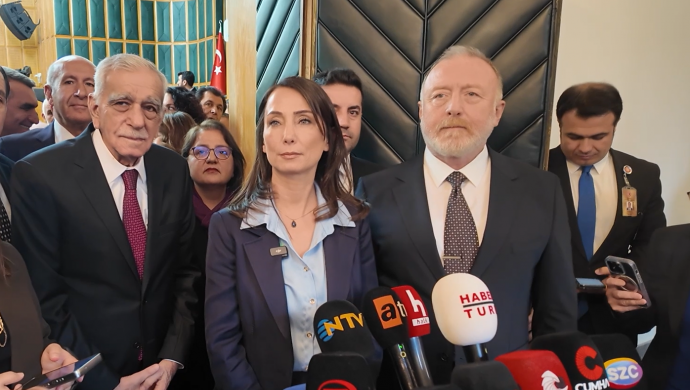 Ahmet Türk: Bazı adımlar için yasal ve hukuki bir sürece gerek yok