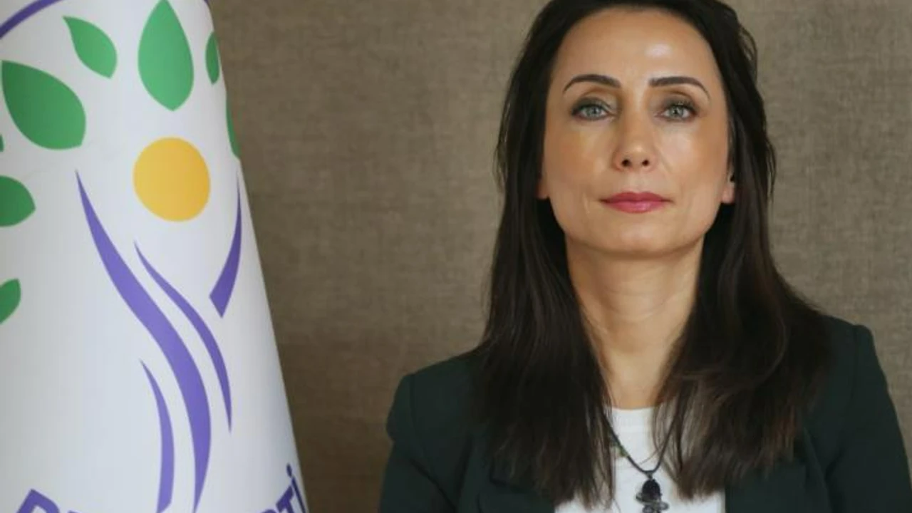 Anadilde ibadet talebi