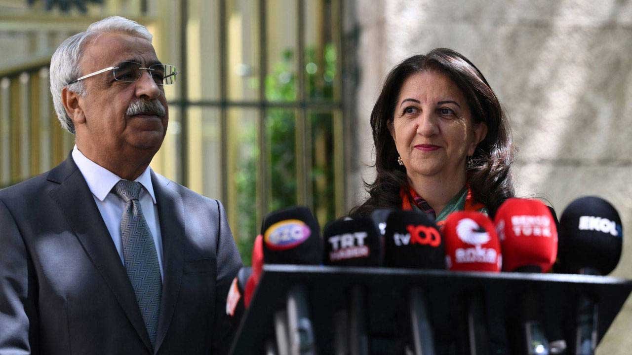 İmralı Heyeti Öcalan’ın yeni mesajını paylaştı